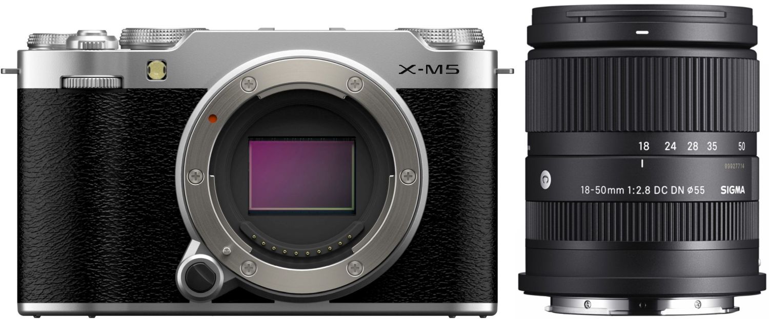 FUJIFILM X-M5 Systemkamera Silber mit Sigma 18-50mm f/2.8 Fuji X-Objektiv